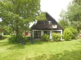 Ferienhaus in Feriendorf Silbersee mit Grill, Terrasse und Garten - b48620