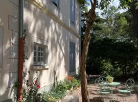 La maison des Dames Marie