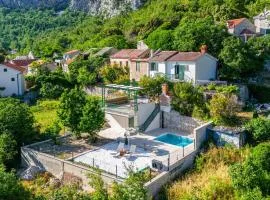House Dida Mate - cozy house in nature with heated pool