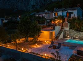 House Dida Mate - cozy house in nature with pool, hotel di Tucepi