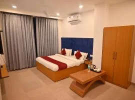 Hotel Lake View Chandigarh