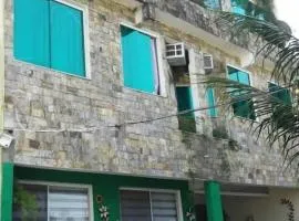Casas pousadas felicidade