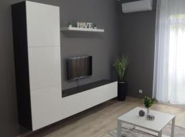 Grey Deluxe Apartman Kaposvár, hotel v destinaci Kaposvár