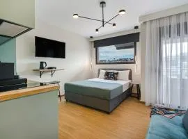 Blue Mare Aurora Apartments