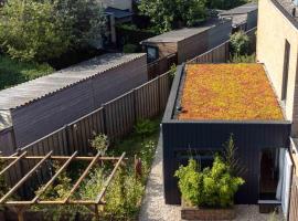 Eco lodge Utrecht Leidsche Rijn, chalet de monta&ntilde;a en Utrecht