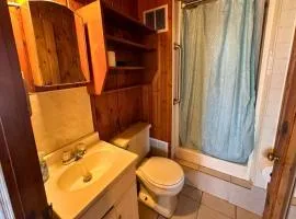 8 cottages on the beach of Lake Huron