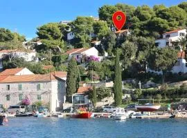 Apartments by the sea Maslinica, Solta - 772