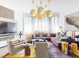 Signature Champs Elys&eacute;es