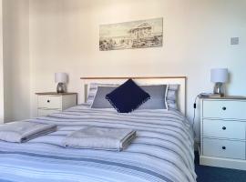 BeRo Terrace, only a minutes walk to the beach!, hotel in Withernsea