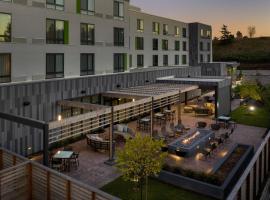 Courtyard by Marriott Portland East, hotel em Portland
