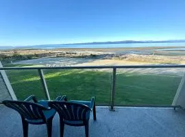 Shorewater Resort Oceanside Studio with Loft