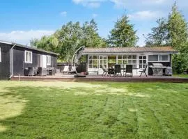 Nice Home In Store Fuglede With Wifi