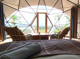 Noosa Water Element Dome - Breathtaking Views, luxusní stan v destinaci Cootharaba