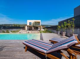 4 Bedroom Private Villa with Large Pool, Quiet Area, hotel in Bibinje