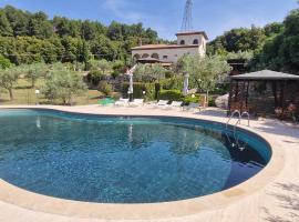 L'Asparagina – hotel w mieście Guardea