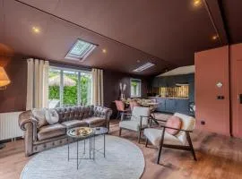 Hotel chique tiny wellness hottub & sauna