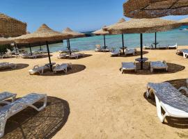 Moon Suites by VISION HURGHADA, hotel v destinaci Hurghada