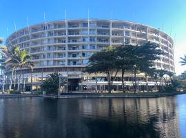 The Sails One Bedroom Apartment, hotell Durbanis huviväärsuse Teemapark uShaka Marine World lähedal
