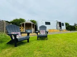 WildView Luxury Glamping with Outdoor Bath and Stunning Views