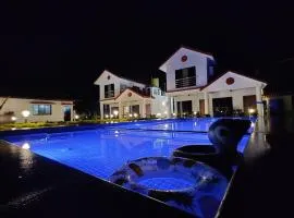 Casa Pool Resort Alibag