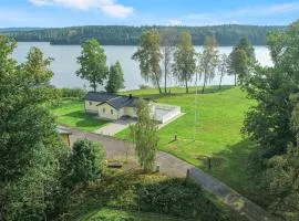 Amazing Home In Kinnnarumma With Sauna