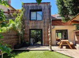 "L'Evasion" Maison avec jardin, Climatisation, Parkings privés, à 5mn à pied du centre Ville
