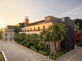 Protea Hotel by Marriott Luanda, hotel near Quatro de Fevereiro International Airport - LAD, Luanda