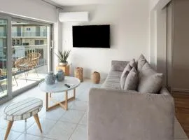 Luxury Beachfront Apartment - Steps from Kalamata Beach