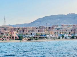 Porto Sokhna Water Front Familis Only, hotel in Ain Sokhna