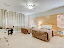 James Hotel