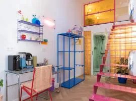 RetroPop Design Apartment , Designerzimmer für je 2 Personen, Top Lage, WIFI