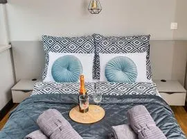 Babichy 29 DOM Apartamenty MANDORIA , Rodzina , Family , Orientarium , PTAK , Parking bezpłatny