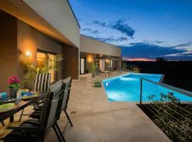 Residence Villa Manuela - Batlug