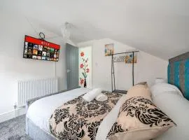 -16PT- For your relaxed & Cosy stay & Free Parking