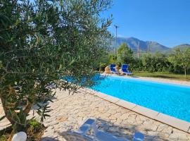 Quattro Olive, hotel v destinaci Minturno