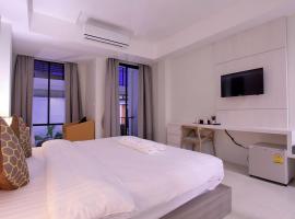 Win D Hotel, готель у місті Накхонратчасіма