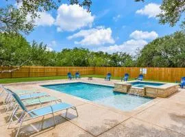 Spacious 5 BDRM Home Mins to Wineries with Private Pool and Hot Tub!
