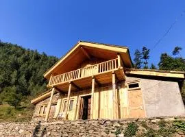 Pin Parvati Wooden Cottages - Hidden Monkey Experiences