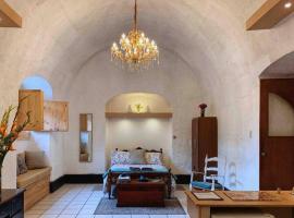 A Beautiful Historical House In The Centre Of AQP, stuga i Arequipa