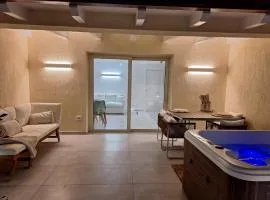 Luxury House & Spa in Baia Turchese con idromassaggio privato