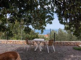 Popi s house، فندق في بوليثرا