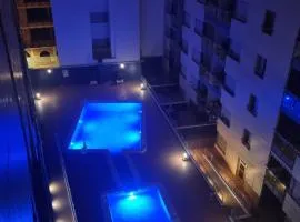 Evita Luxury Apartments - Near Playa Los Locos Beach with Pool