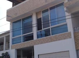 HOTEL BOUTIQUE NR, ξενοδοχείο με υδρομασάζ σε Chinácota