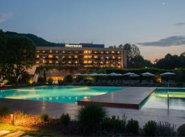 Sheraton Lake Como Hotel, spa hotel na Komou