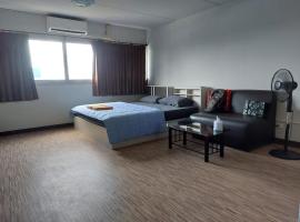 Solitude Skies14th Floor Studio