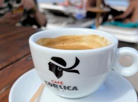 Corse Calvi appt coté Mer, hotel din Calvi