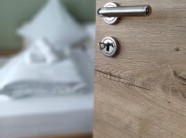 Apartment Marissa、ビラーベックのゴルフ場併設ホテル