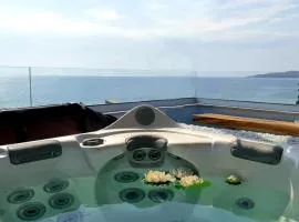 Rooftop Loft with Hydromassage