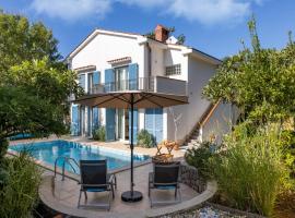 Apartman Fana, hotel i Njivice