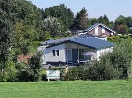 Nieuwe Beachbungalow aan IJsselmeer 39 24 four seasons